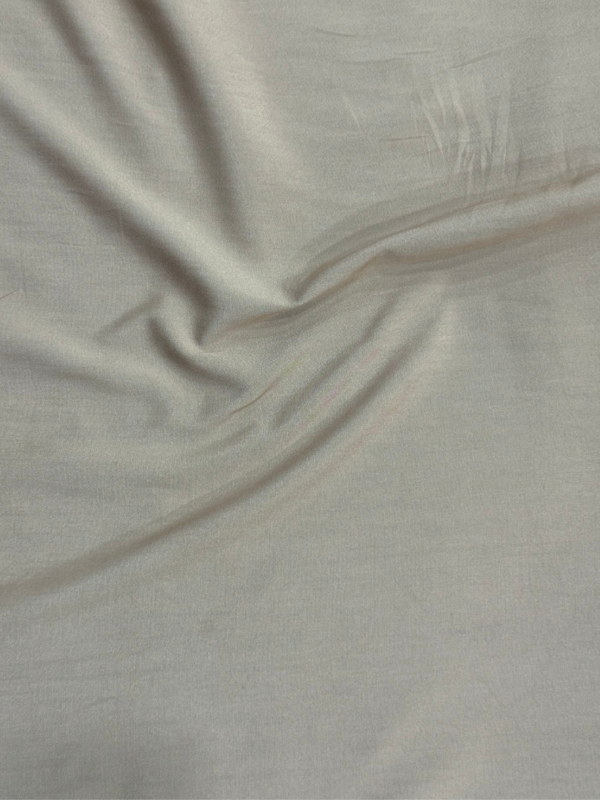 Medium Skin Color Linen Boski
