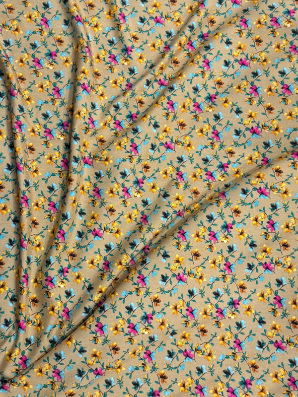 Beige Floral Linen Boski