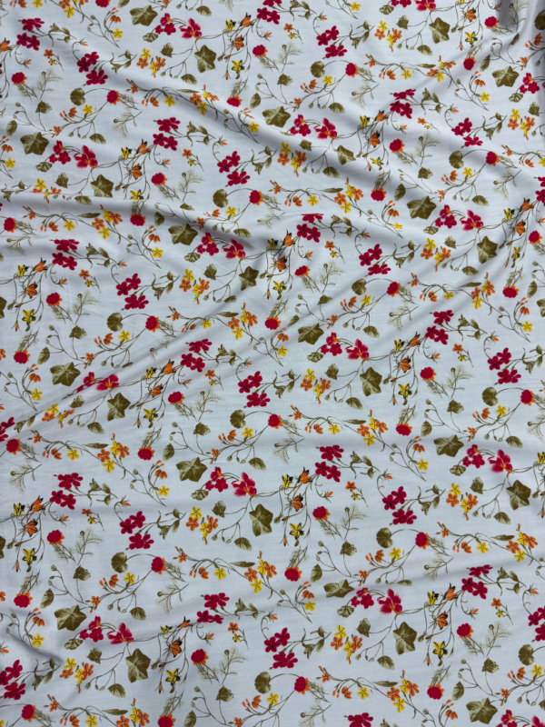 White Floral Linen Boski