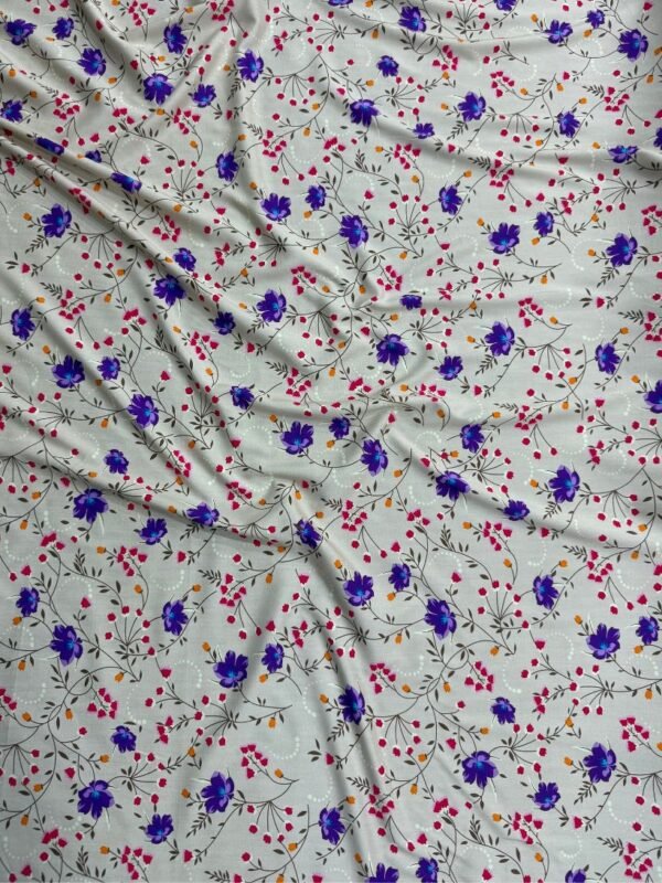 Soft Lavender Floral Linen Boski