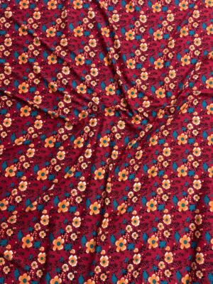 7 Retro Red Floral Linen Boski