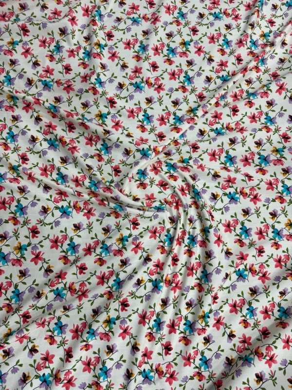 Off White Floral Linen Boski